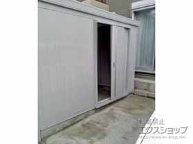 の倉庫・ガレージ バイク保管庫 土間タイプ 一般型（FXN-2230S） FXN-2230S-UG 施工例