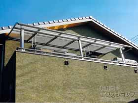 のバルコニー・ベランダ屋根 プレシオステラス R型 屋根タイプ 連棟 積雪〜20cm対応 施工例