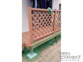 のウッドデッキ リウッドデッキ 200＋リウッド ステップ5型 Sタイプ（2段）＋リウッドデッキフェンス2型＜ラチス格子＞ 施工例