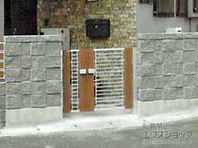 の門扉 マイリッシュM2型 両開き親子 門柱タイプ 施工例