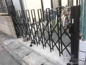 のカーゲート トリップゲート RA型 ノンレール 片開き 27S 施工例