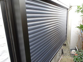 の窓シャッター リフォームシャッター イタリヤ リモコン電動式 施工例