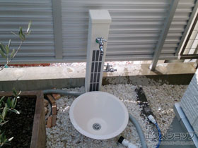 の立水栓・ガーデンシンク ファミエンテ 施工例