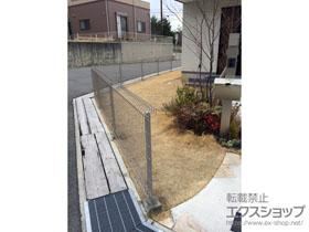 のフェンス・柵 メッシュフェンス G10 フリー支柱タイプ 施工例