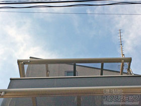 のバルコニー・ベランダ屋根 パワーアルファ F型 ルーフタイプ 単体 積雪〜30cm対応 施工例