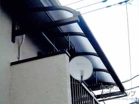 のバルコニー・ベランダ屋根 ヴェクターテラス R型 ルーフタイプ 単体 積雪〜20cm対応 施工例