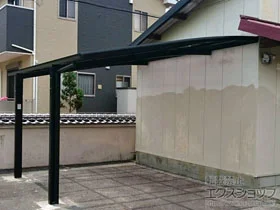 LIXIL リクシル(トステム)のカーポート ルーフポートシグマIII 積雪〜20cm対応 施工例