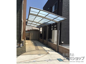 のカーポート ネスカR (ラウンドスタイル) 縦連棟 積雪〜20cm対応＋物干しセット 標準 2本入り×1セット 施工例