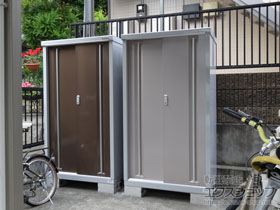 の物置・屋外倉庫 シンプリー 一般型 900×615×1603 MJX-096D-P-TB 施工例