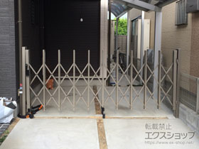 のカーゲート トリップゲート RB型 ノンレール 片開き 30S 施工例