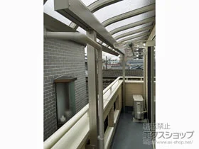 Value Selectのバルコニー屋根 プレシオステラス R型 1500 屋根タイプ 単体 積雪～50cm対応 施工例
