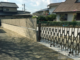 のフェンス・柵 ミエーネフェンス 目隠しルーバータイプ 自由柱施工 施工例