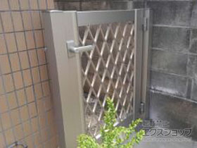 の門扉 エクスライン門扉4型 片開き 門柱使用 施工例