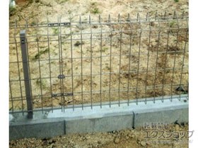 のフェンス・柵 メッシュフェンスG10-R ※m販売 施工例