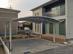 YKKAPの レイナツインポートグラン　積雪～20cm対応＋ふき材補強部品 2セット 施工例
