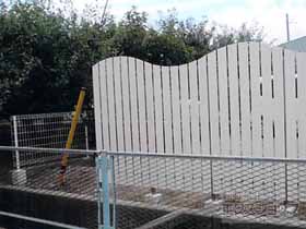 のフェンス・柵 ハイグリッドフェンスUF8型 フリーポールタイプ 施工例