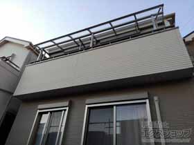のバルコニー・ベランダ屋根 プレシオステラス R型 屋根タイプ 連棟 積雪〜20cm対応＋プレシオステラス用吊り下げ物干し 標準2本入り×1セット 施工例