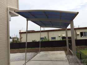 のカーポート レイナポートグラン　積雪〜20cm対応＋レイナポートグラン 着脱式サポート柱 標準・ハイルーフ兼用 2本入り×1セット 施工例