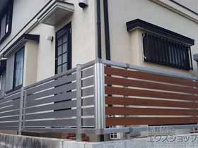 のフェンス・柵 ルシアスフェンスF04型 横板 木目カラー 自由柱施工 施工例