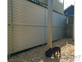 のフェンス・柵 ミエーネフェンス 2段支柱 施工例