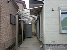 のテラス屋根 プレシオステラス R型 テラスタイプ 三連棟 積雪〜20cm対応 施工例