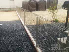 のフェンス・柵 イーネットフェンス1F型 自由柱＜水平地＞ 施工例