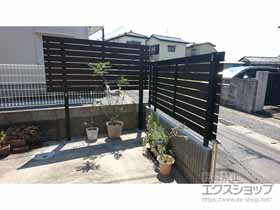 のフェンス・柵 ルシアスフェンスH02型 横板格子 自由柱 複合カラー 施工例