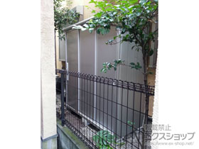 の物置・屋外倉庫 エスモ 一般型 1797×750×1959 ESD-1807AGL-SS 施工例