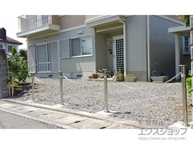 のカーゲート スペースガード（車止め）F48型 埋込式 キー付き 施工例