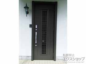 の玄関ドア リシェントII アルミ仕様 片開き仕様(ランマ無)R C84型※タッチキー(リモコンタイプ)仕様 施工例