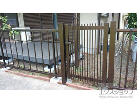 の門扉 レスティン門扉 11型 片開き　門柱使用 施工例