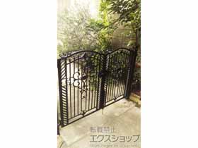 の門扉 フェスタＢ型 両開き　柱使用 施工例