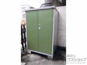 の物置・屋外倉庫 アイビーストッカー 1100×755×1603 BJX-117D-LG 施工例