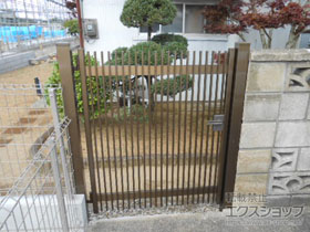 の門扉 ハイ千峰 片開き　柱使用 施工例