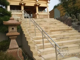 YKKAPのフェンス・柵・塀 パルトナーUDフェンス1型(手すり) 笠木のみタイプ 施工例
