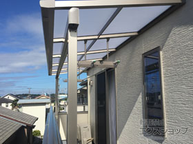 のバルコニー・ベランダ屋根 スピーネ F型 屋根タイプ 単体 積雪〜20cm対応 施工例