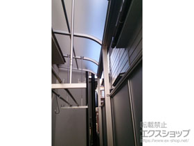 のテラス屋根 プレシオステラス R型 テラスタイプ 単体 積雪〜20cm対応プレシオステラス用 吊り下げ式物干し 施工例