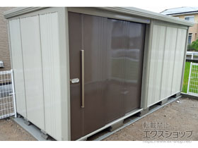 の物置・屋外倉庫 Mr.ストックマンダンディ 一般型 結露減少型 4415×1922×2110 施工例