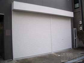 のガレージシャッター プラテアII スチールタイプ 手動式 施工例
