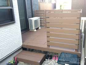 のウッドデッキ リウッドデッキ 200＋独立式 リウッド ステップ2型＋リウッドデッキフェンス3型＜横スリット＞ 施工例