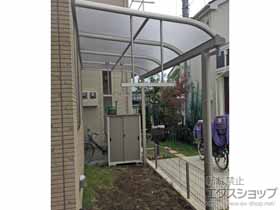 のテラス屋根 ヴェクターテラス R型 テラスタイプ 単体 積雪〜20cm対応＋吊り下げ式 固定物干し 施工例