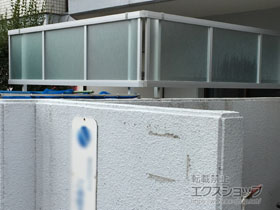 のフェンス・柵 ライシスフェンス P型 ポリカーボネート フリーポールタイプ 施工例