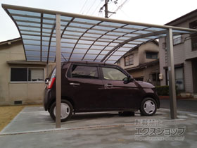 のカーポート ネスカR (ラウンドスタイル) ワイド 積雪〜20cm対応 施工例