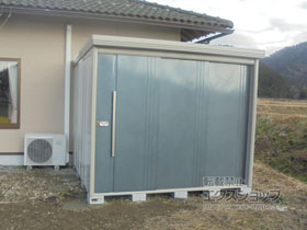 の物置・屋外倉庫 Mr.ストックマンダンディ 積雪地型 結露減少タイプ ND-SZ2522-J 施工例
