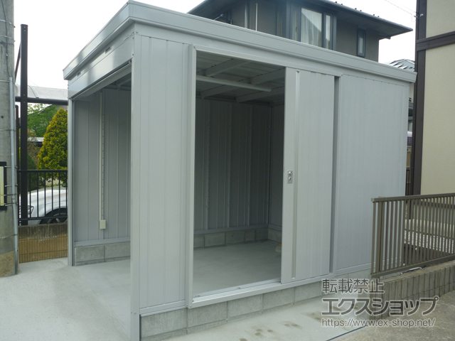 の倉庫・ガレージ バイク保管庫 土間タイプ 一般型（FXN-2634H） FXN-2634H-SG 施工例