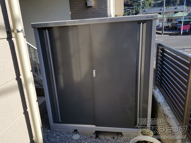 の物置・屋外倉庫 シンプリー 一般型 1520×615×1603 MJX-156D-P-PG 施工例