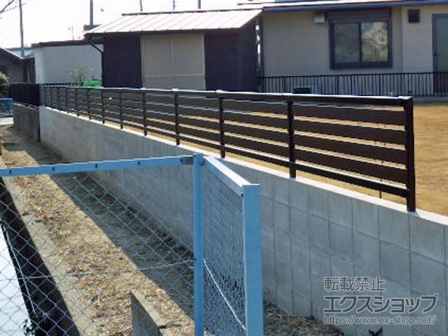 のフェンス・柵 モクアルフェンス 横板タイプ 自由柱 施工例