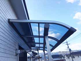 のバルコニー・ベランダ屋根 プレシオステラス R型 屋根タイプ 単体 積雪〜20cm対応 施工例