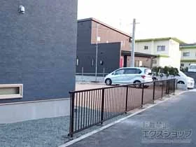 Value Selectのフェンス・柵・塀 ミエッタフェンス 防犯たて格子タイプ 自由柱タイプ 施工例