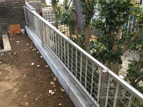 YKKAP�̃t�F���X�E��E�� �V���v���I�t�F���XM2�^ ���Ĉ䌅���b�V�� ���R���{�H �{�H��